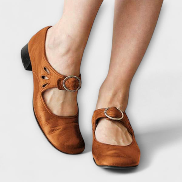 Mia – Vintage Schuhe