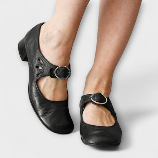 Mia – Vintage Schuhe